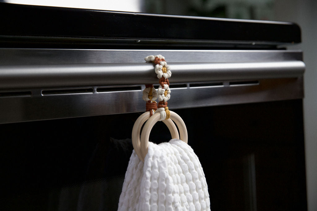 Macrame Daisy Tea Towel Holders - Classic White Daisy
