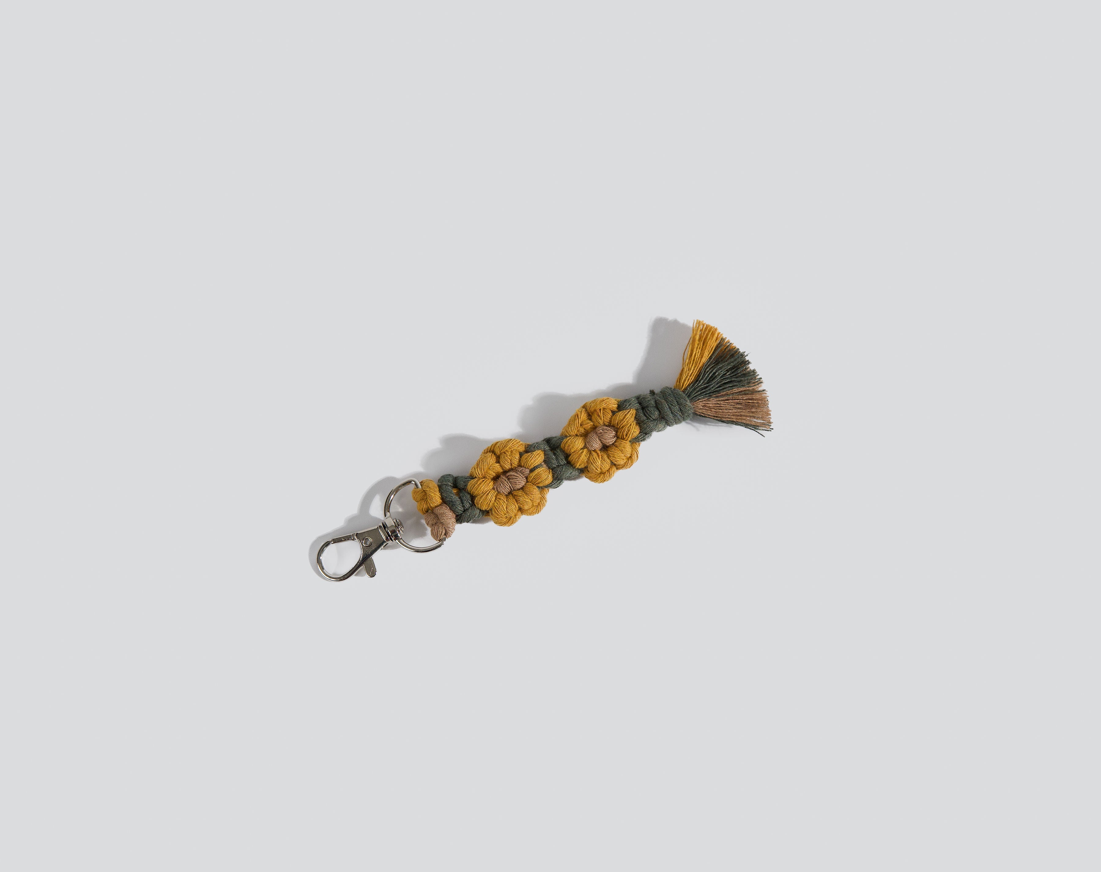 Macrame Daisy Keychain - New Colours